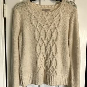 Banana Republic cream colored sweater -M